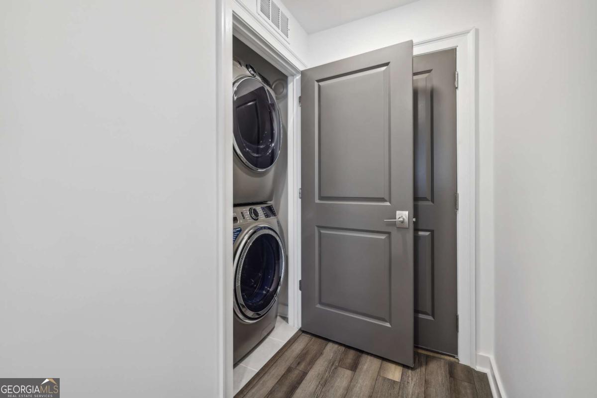 The Maxwell - Residential Lease