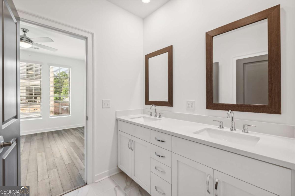 The Maxwell - Residential Lease