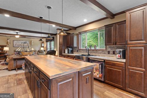 80 David RD