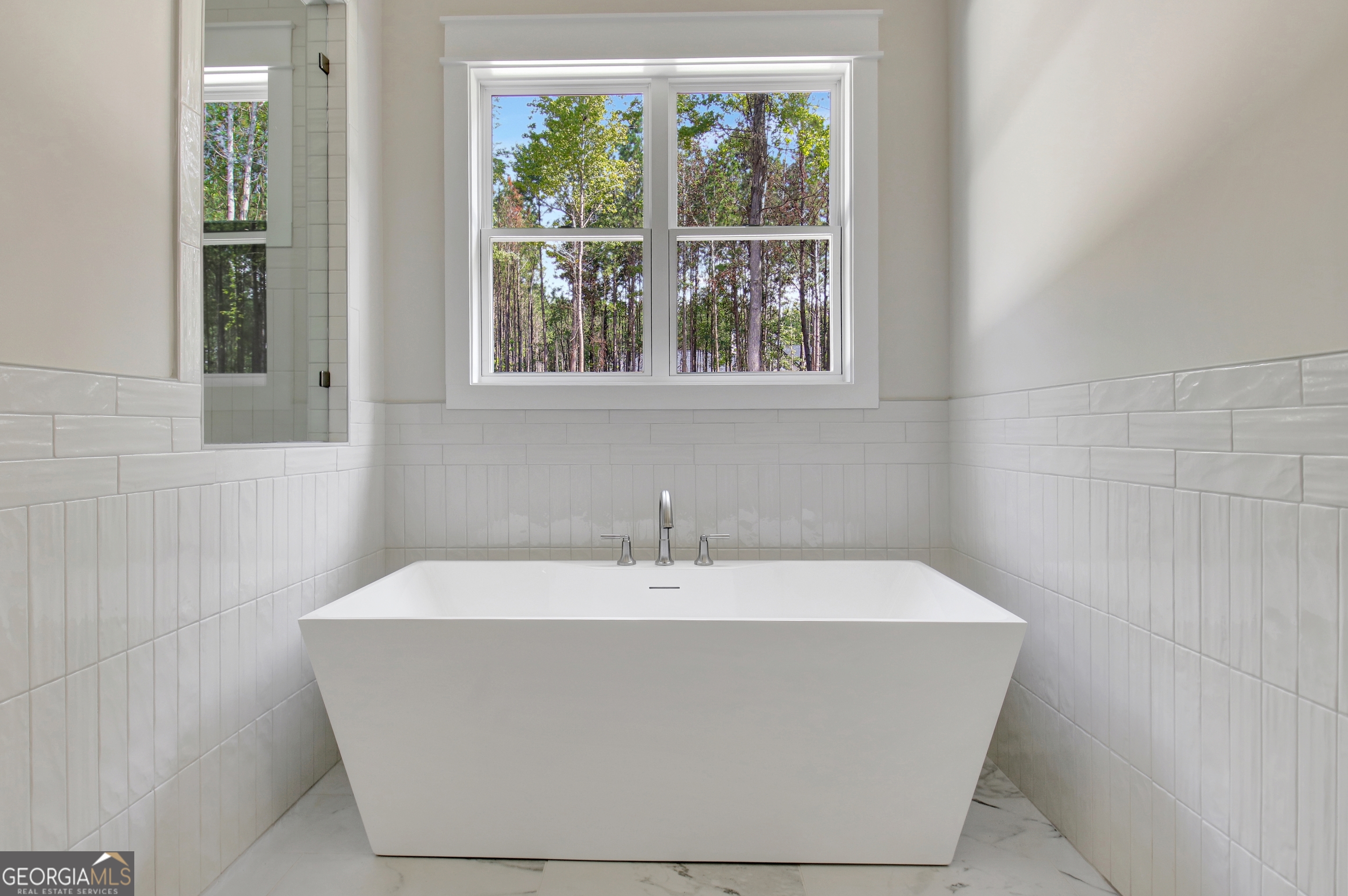 Sharpsburg, Georgia 30277, United States, 4 Bedrooms Bedrooms, ,5 BathroomsBathrooms,Residential,Active,81844