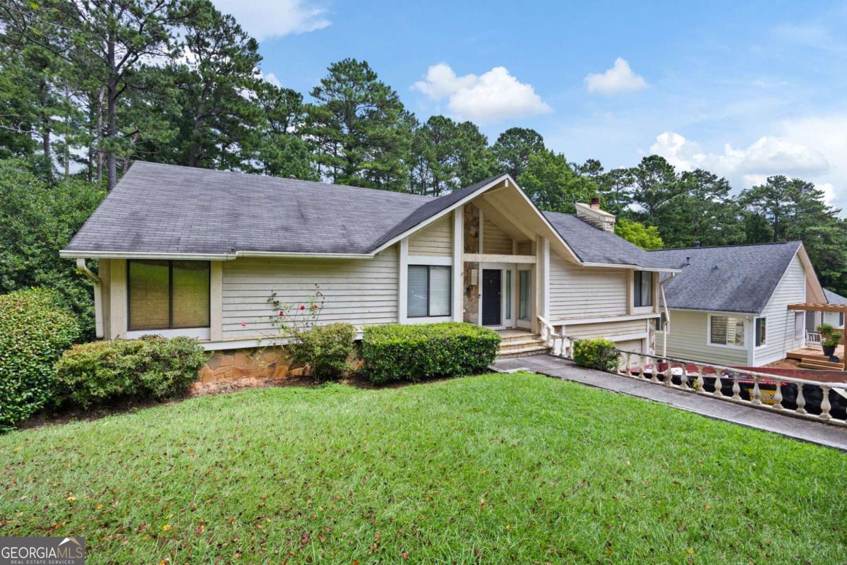 870 Muirfield TRCE
