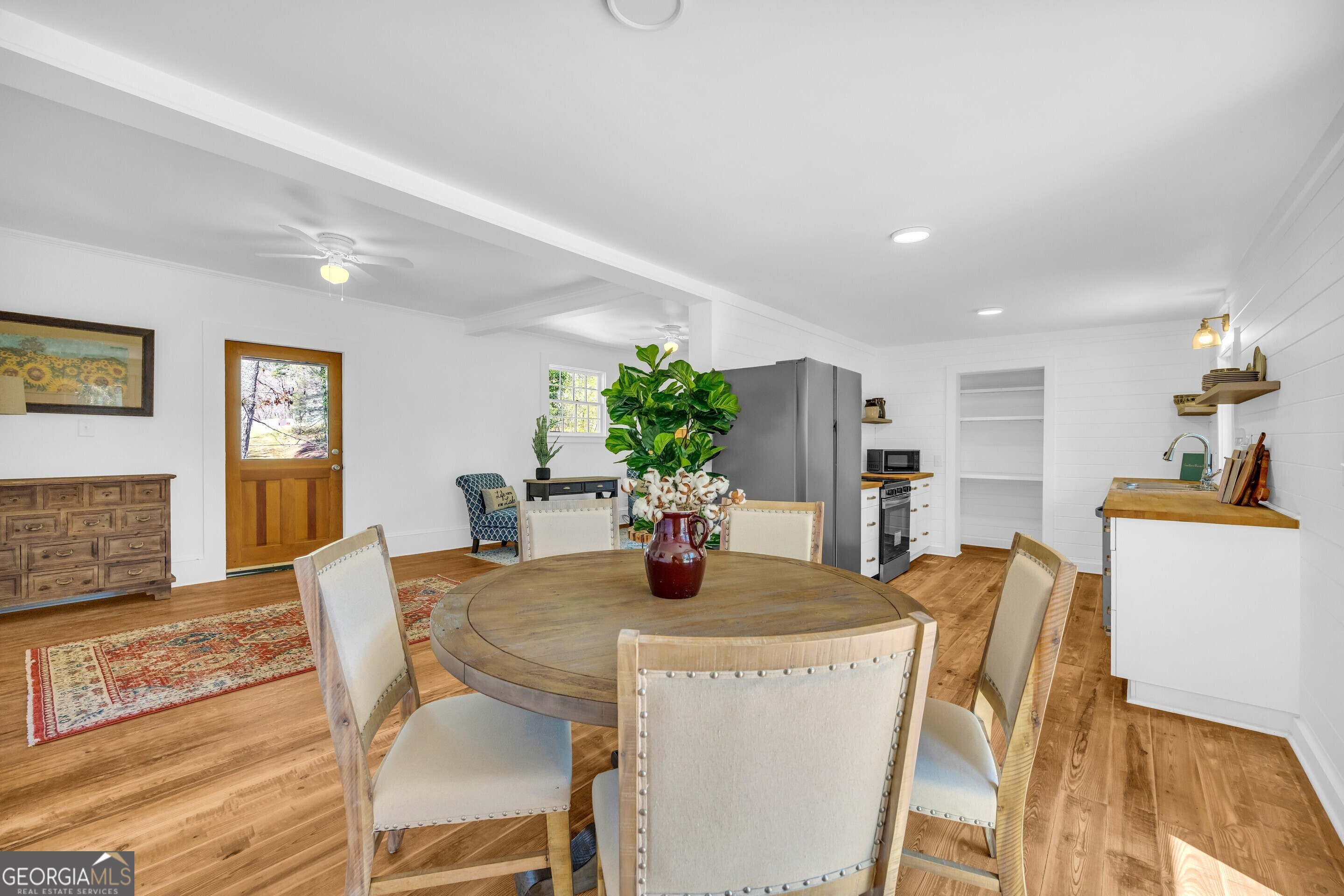 Lakemont, Georgia 30552, United States, 3 Bedrooms Bedrooms, ,2 BathroomsBathrooms,Residential,Active,92679