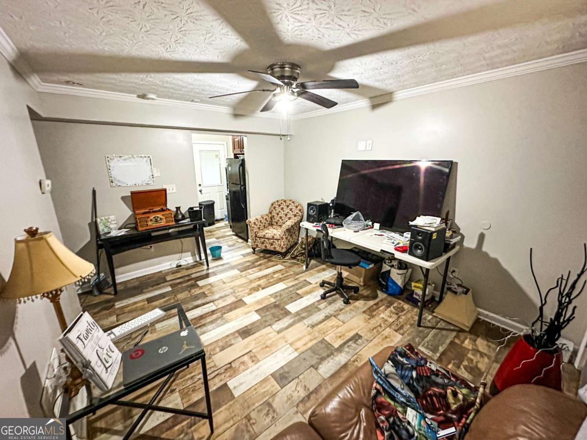 208 Doane ST 10