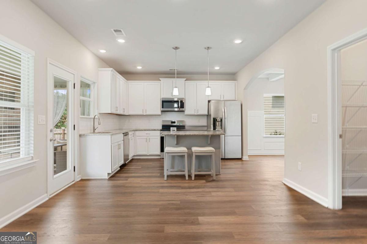 92 Camden Village DR