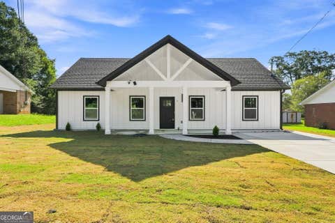Photo of 4 N Annie St, Newnan, GA 30263 (MLS # 10824817)