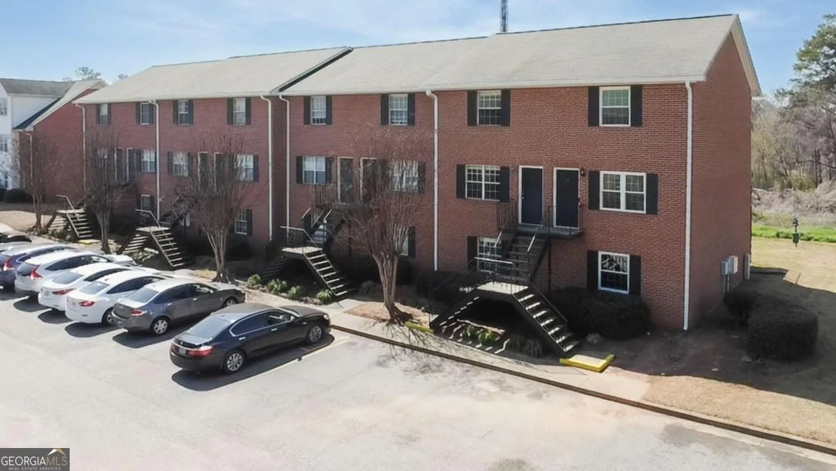 2165 Milledge Avenue Unit E7