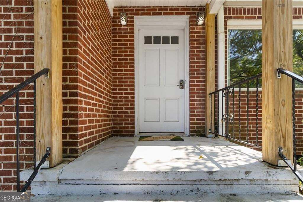 1185 Francis ST NW