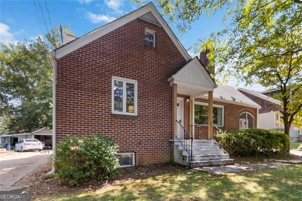 1185 Francis ST NW