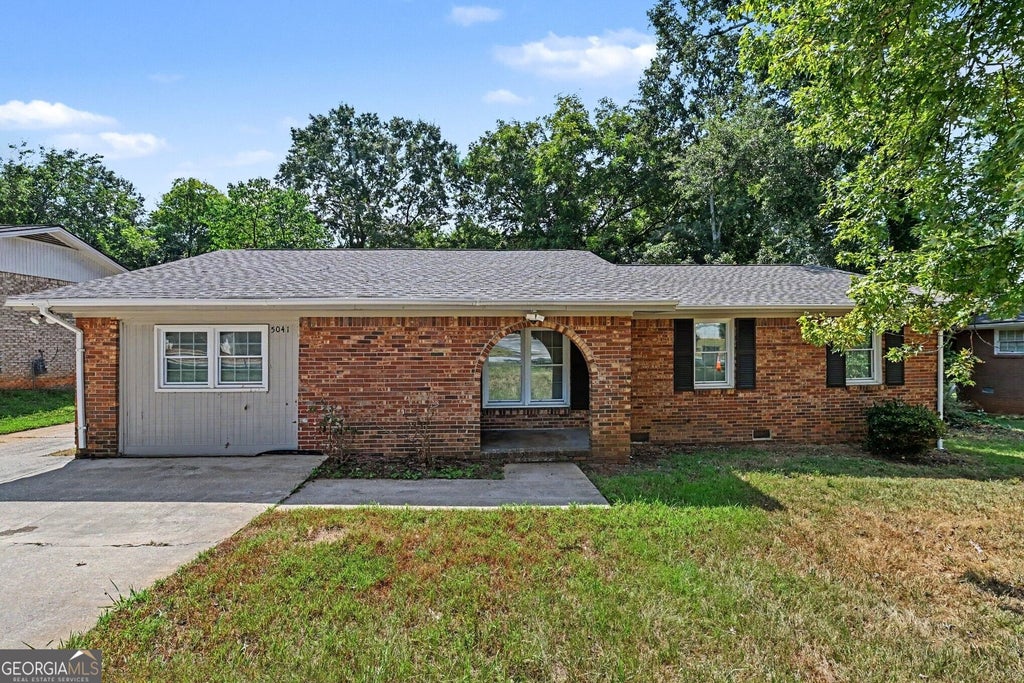 Photo of 5041 W Mountain Street, Stone Mountain, GA 30083 (MLS # 10848448)