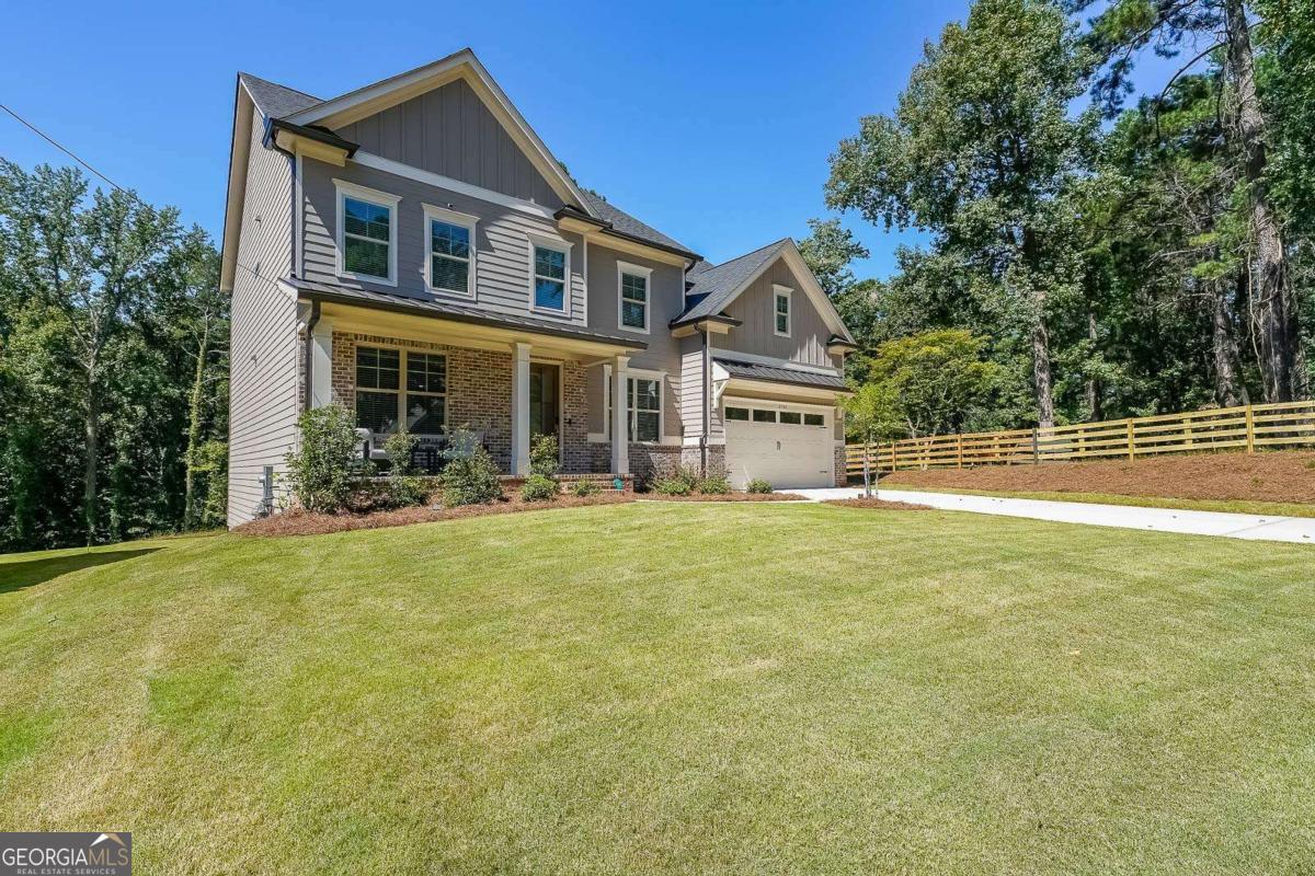 2762 Indian Trail DR