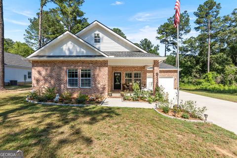 Single Family Residence in Cochran GA 188 Pine Hill Drive.jpg