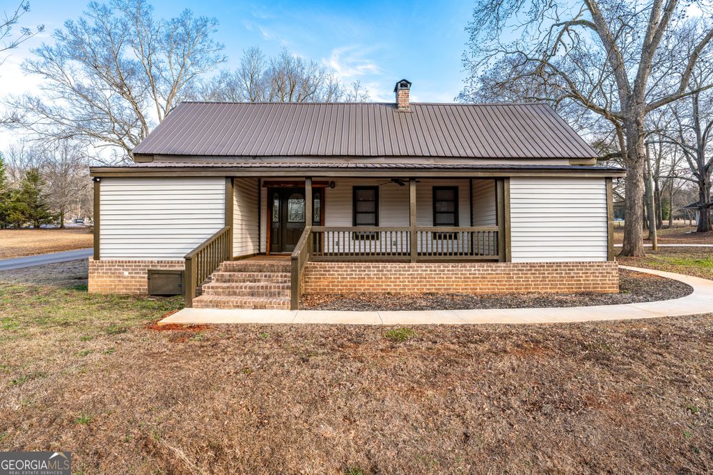 Photo of 5492 Highway 98 W, Ila, GA 30647 (MLS # 10767590)