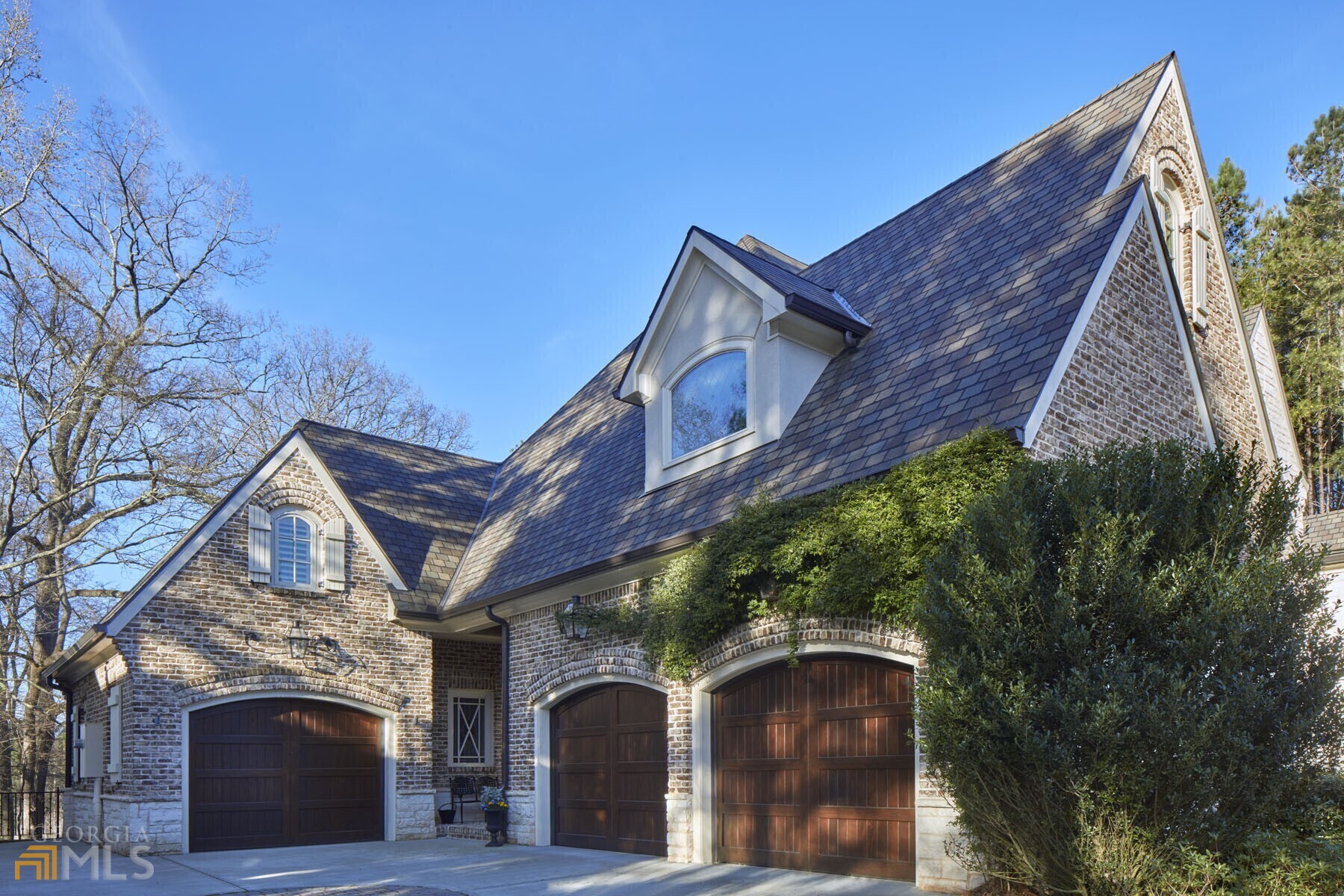 The River Club - Residential