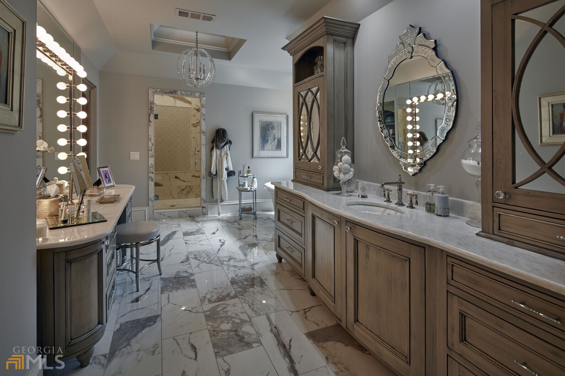 The River Club - Residential