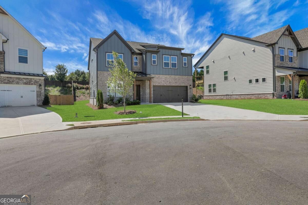 4132 Adler CIR 40