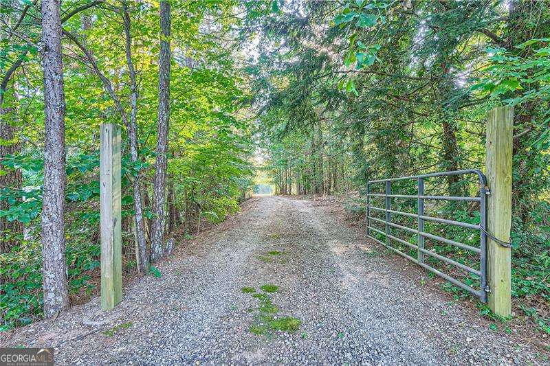 1565 Dr Bramblett RD