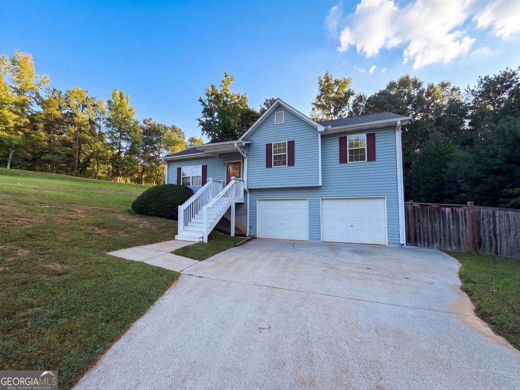 Photo of 100 Betty Lane, Carrollton, GA 30116 (MLS # 10843010)