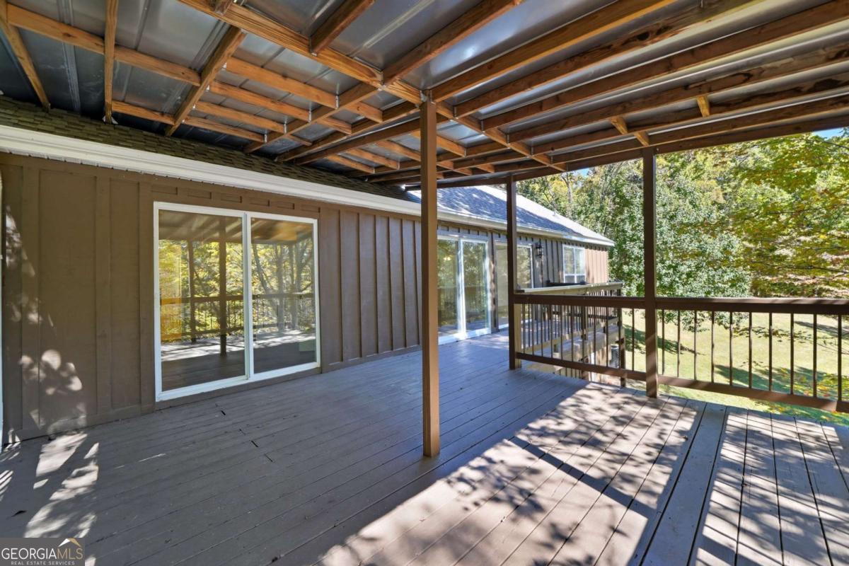 Sassafras Mountain - Residential