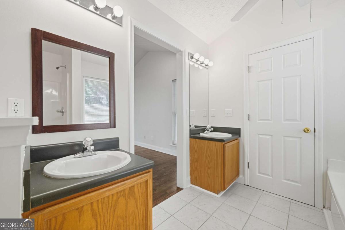 Sassafras Mountain - Residential