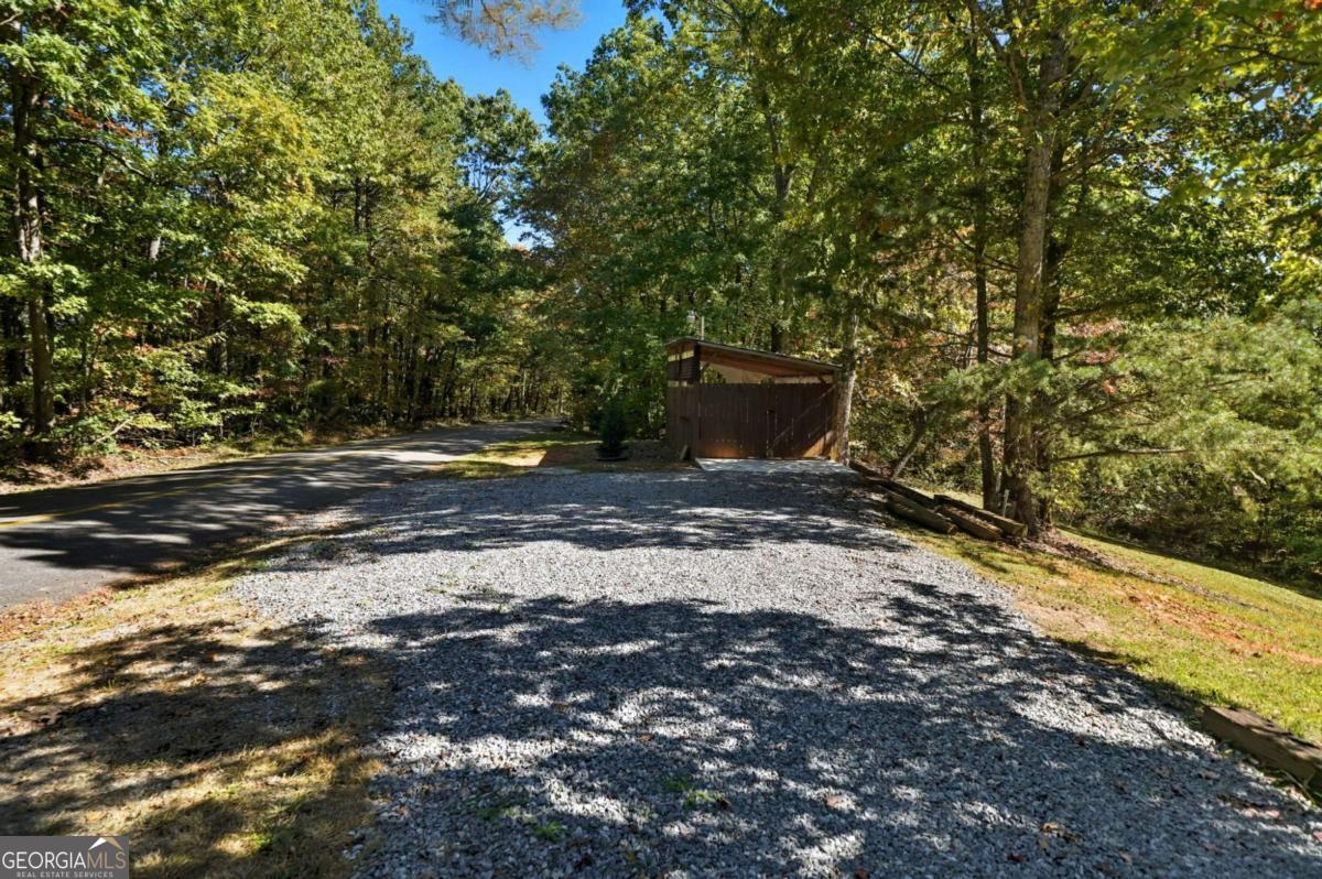 Sassafras Mountain - Residential