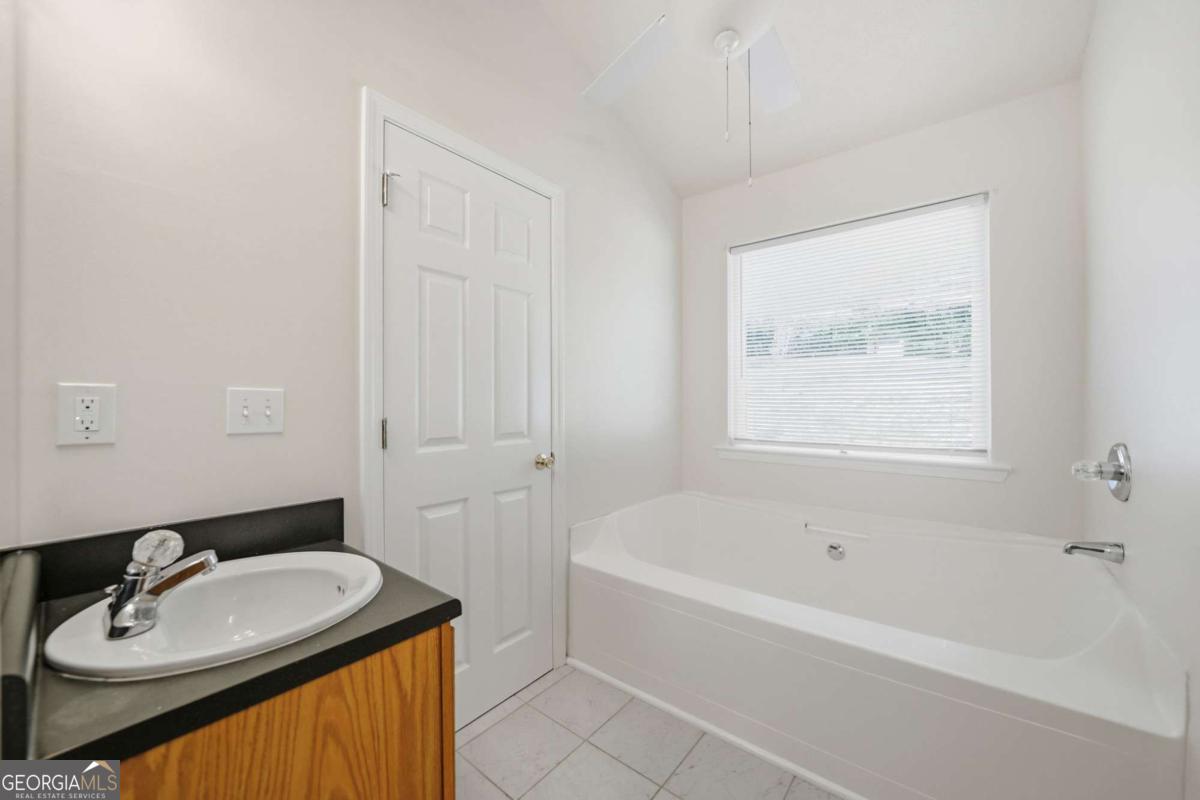 Sassafras Mountain - Residential