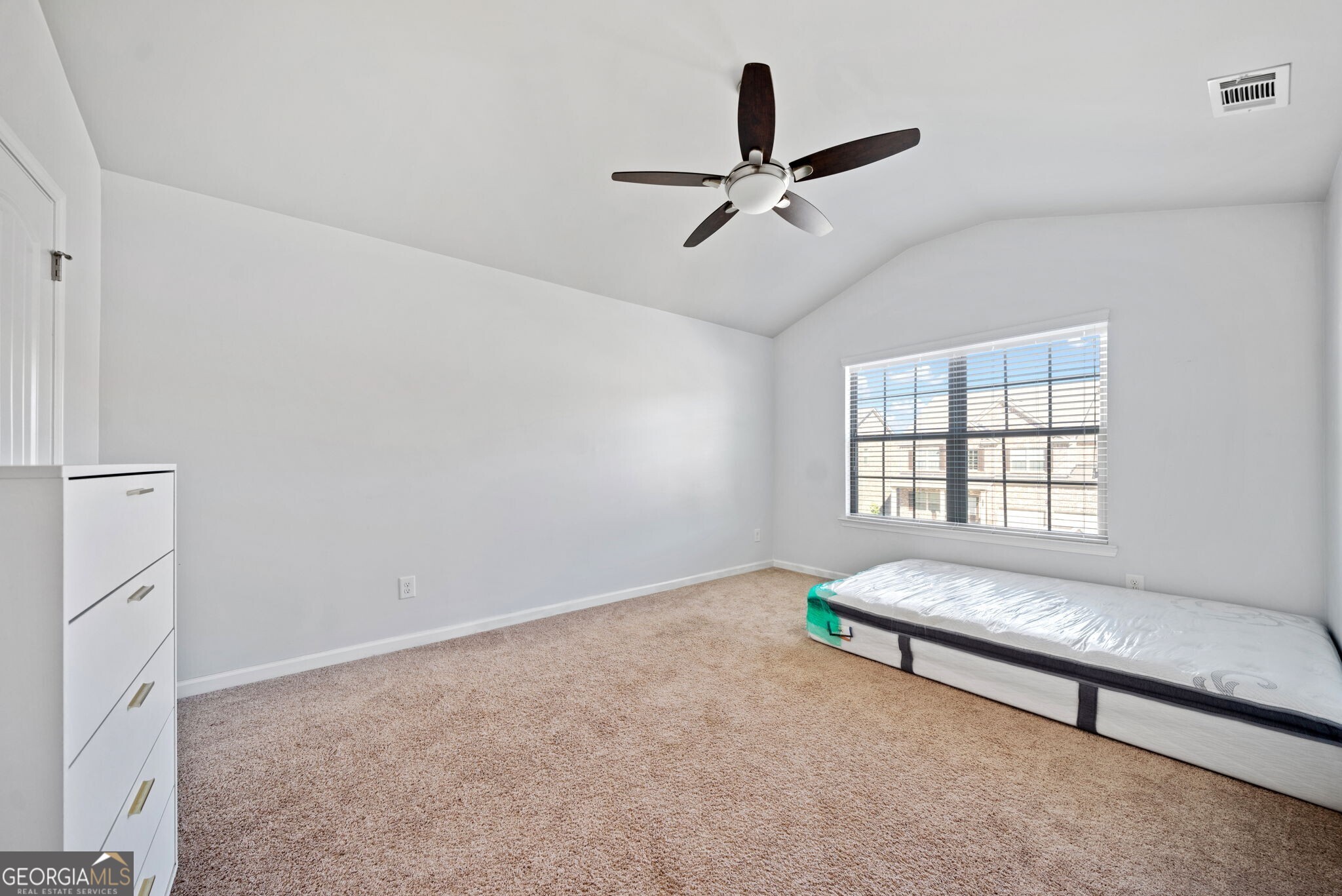 Grayson, Georgia 30017, United States, 4 Bedrooms Bedrooms, ,3 BathroomsBathrooms,Residential,Active,32101