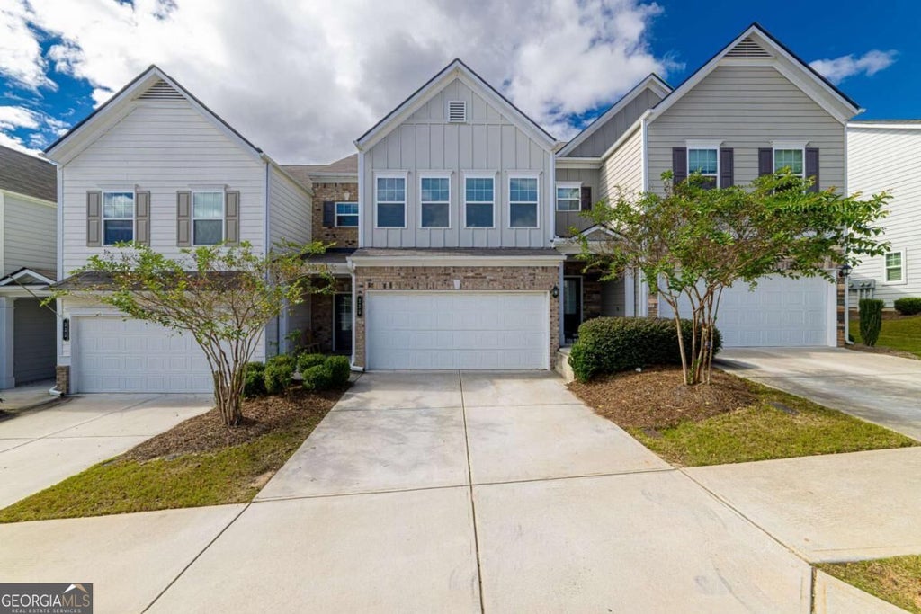 Photo of 230 Jordan Drive, Woodstock, GA 30188 (MLS # 10876206)