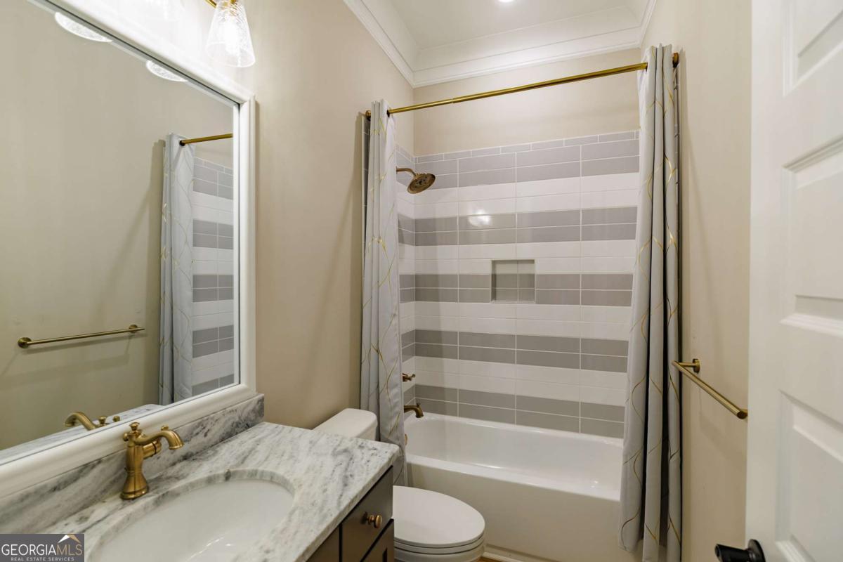 The Georgia Club - Residential