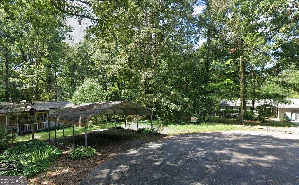 Photo of 6157 Hulsey Dr, Clermont, GA 30527 (MLS # 10783811)