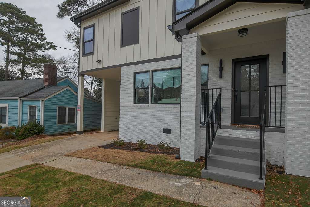 Photo of 1599 Mayflower Avenue SW, Atlanta, GA 30311 (MLS # 10670090)