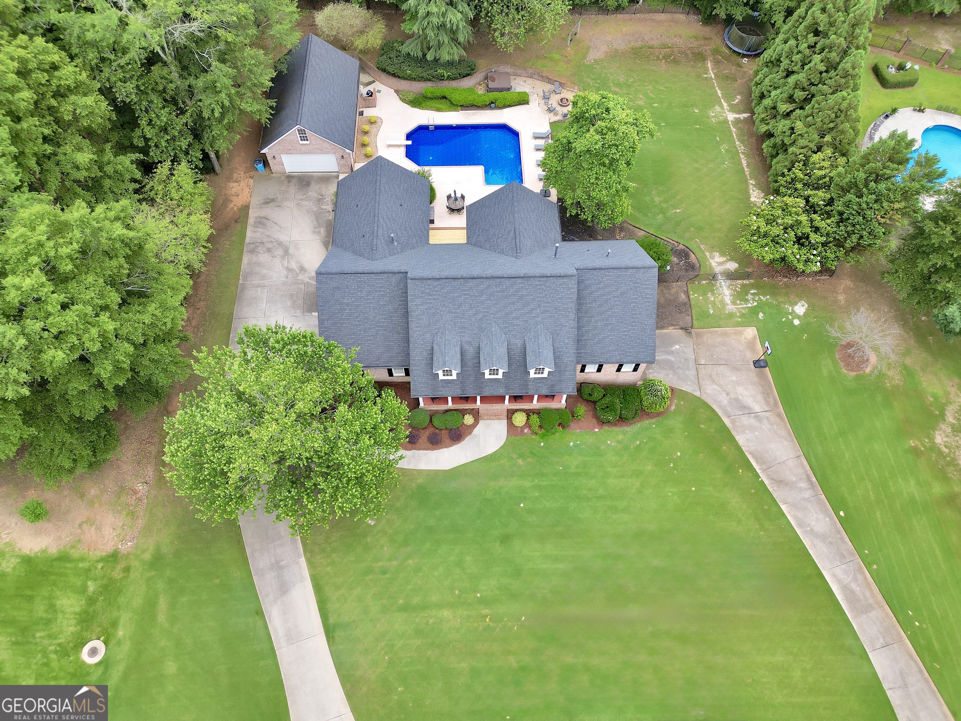 704 Branchview CT