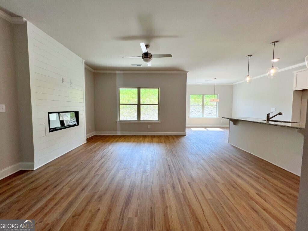 136 Greenview CT