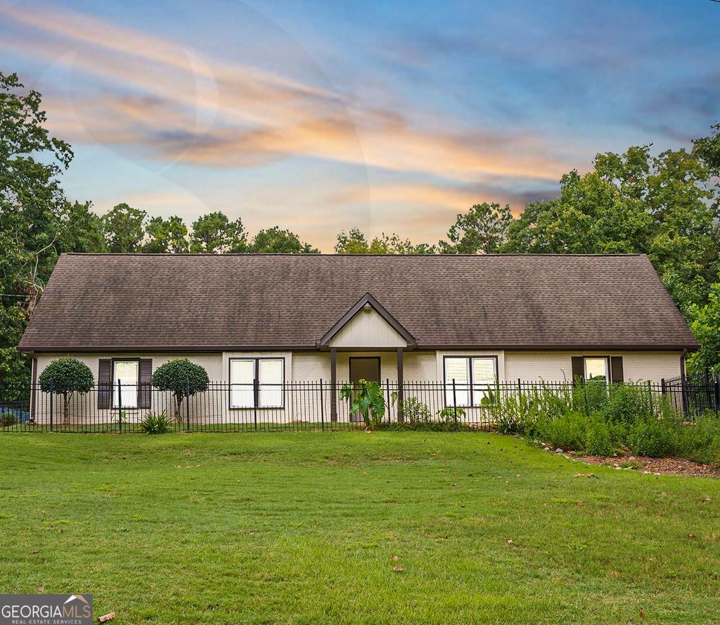 Photo of 9285 Cedar Ridge Drive NW #B, Covington, GA 30014 (MLS # 10691128)