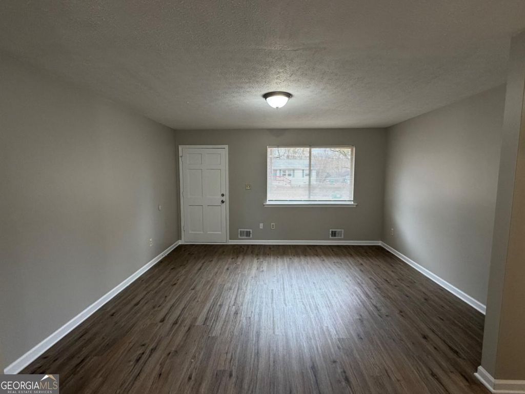 Photo of 816 Jesters Lake Drive, Jonesboro, GA 30236 (MLS # 10660891)