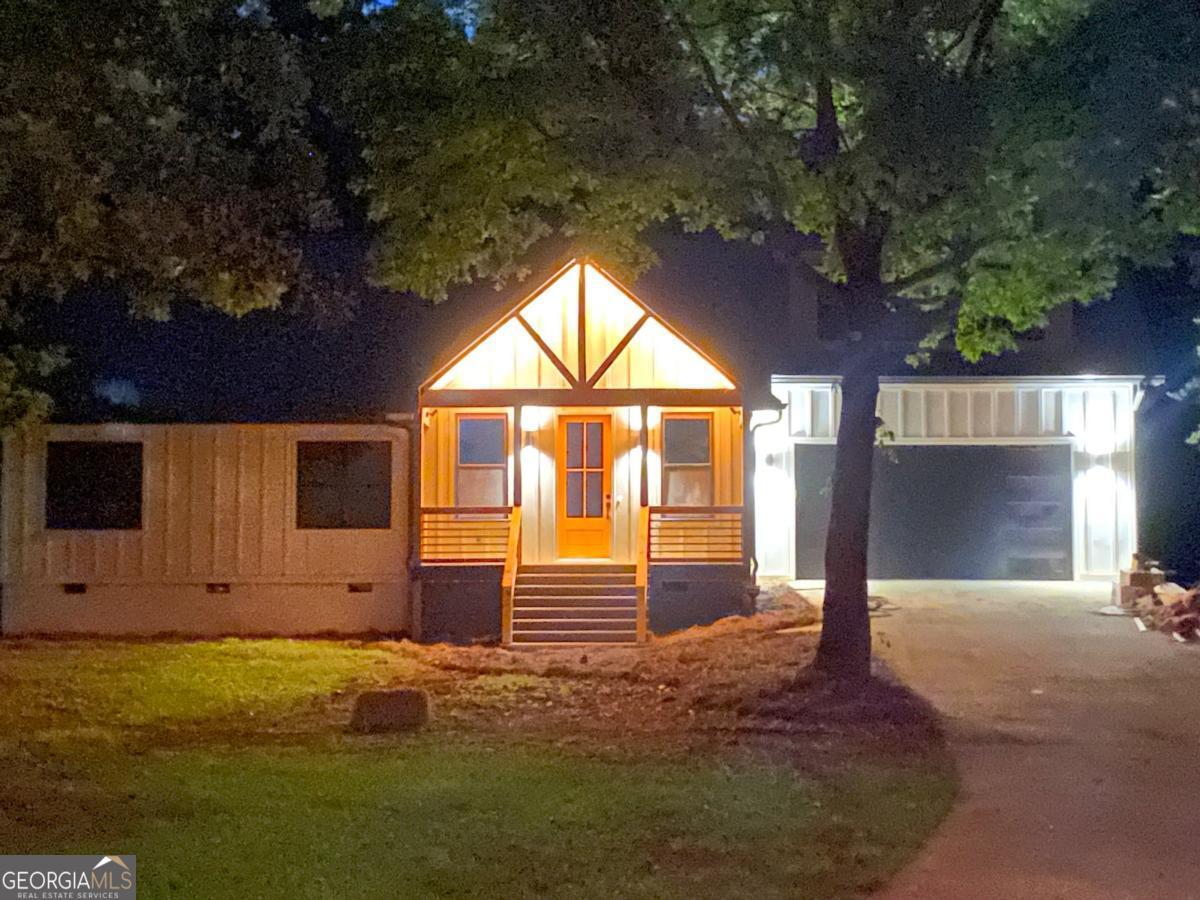 374 Academy Woods DR