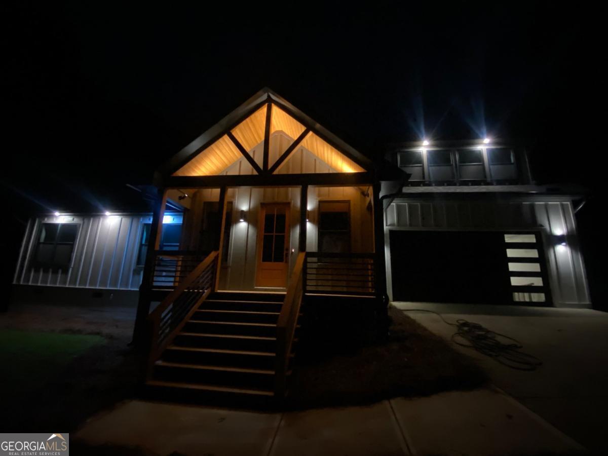 374 Academy Woods DR