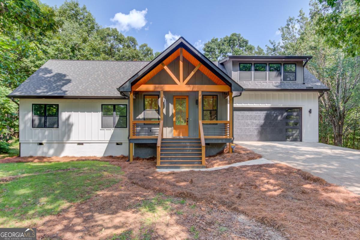 374 Academy Woods DR