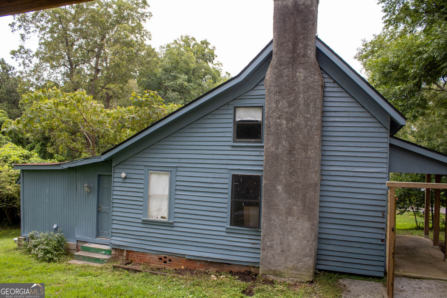 311 Stokes ST