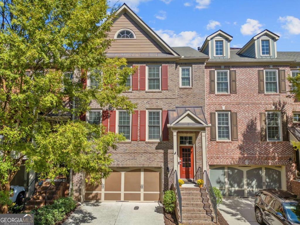 Photo of 2015 Eagle Ridge, Roswell, GA 30076 (MLS # 10753087)