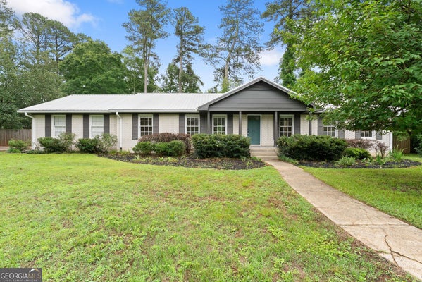 570 CEDAR CREEK DR, ATHENS, GA 30605 - Image ed4df0cbd7f9bf57974e06d6a20ed08d/1730832563