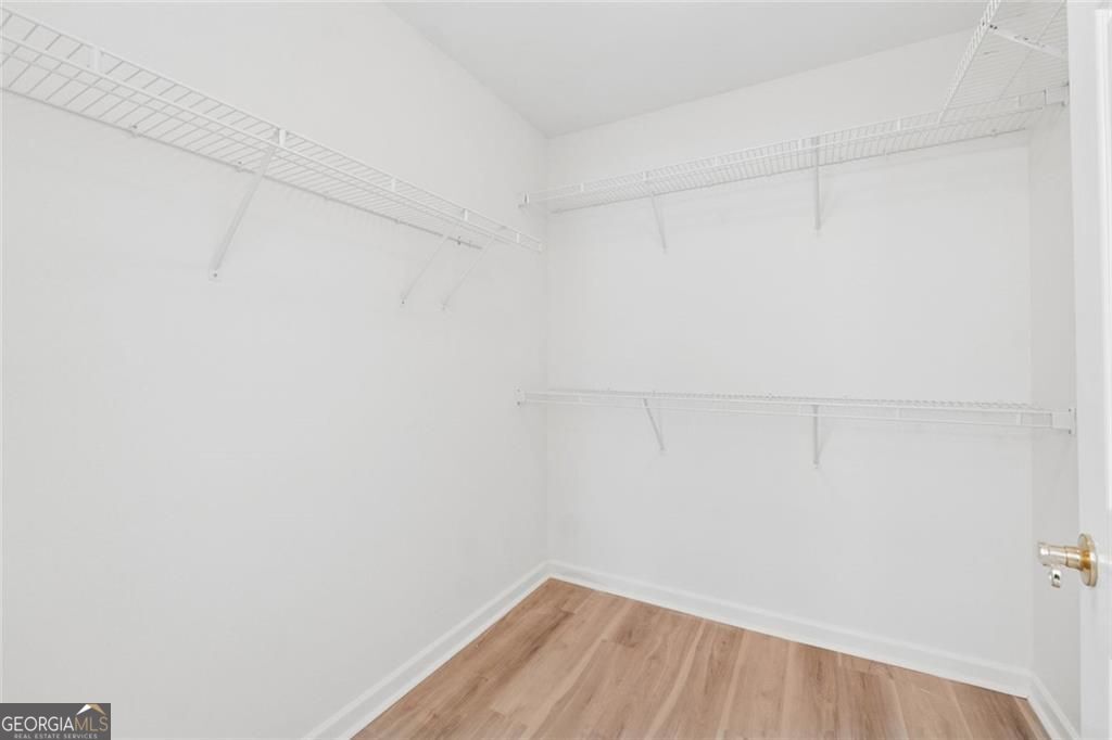 Alpharetta, Georgia 30022, United States, 3 Bedrooms Bedrooms, ,2 BathroomsBathrooms,Residential,Pending,180494