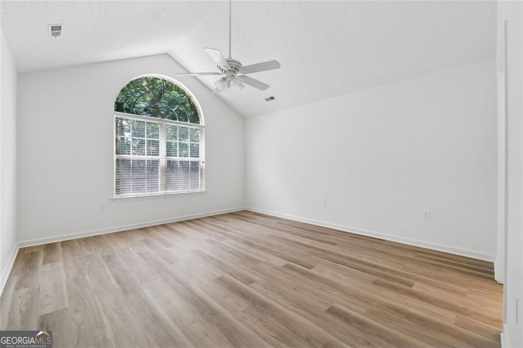 Alpharetta, Georgia 30022, United States, 3 Bedrooms Bedrooms, ,2 BathroomsBathrooms,Residential,Pending,180494