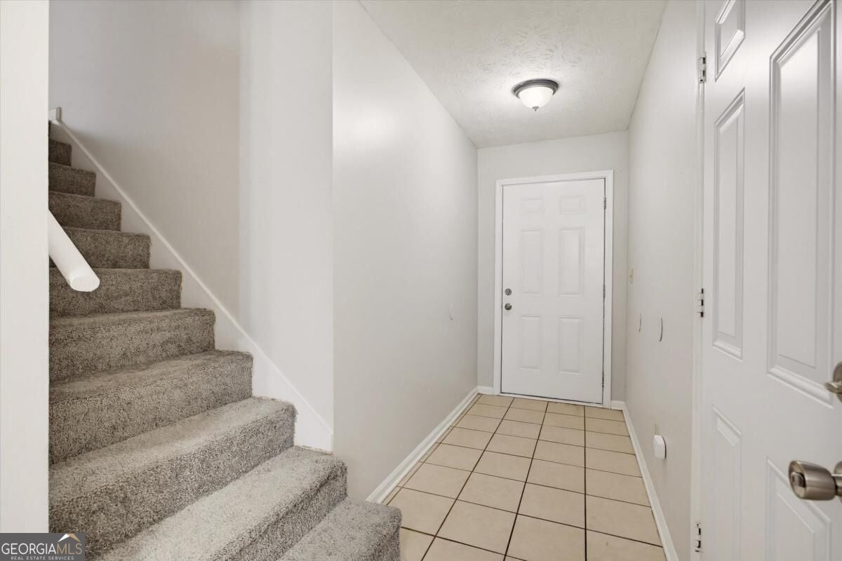 6690 Judy LN