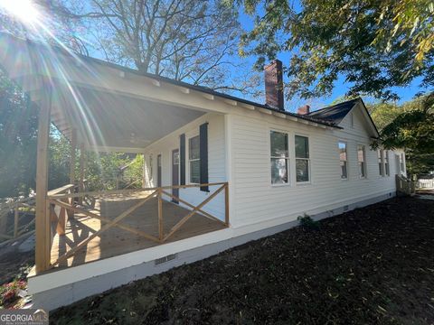 A home in Porterdale