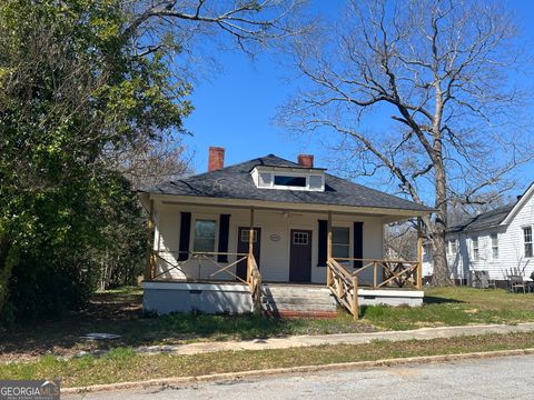 A home in Porterdale