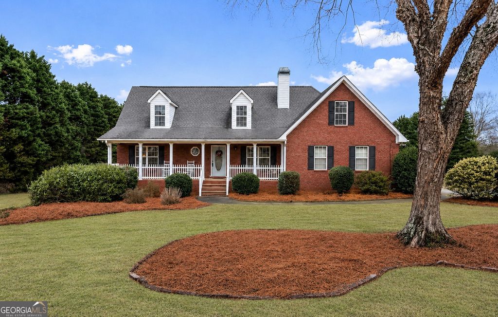 Photo of 1112 Sutton Drive, Mcdonough, GA 30252 (MLS # 10770704)