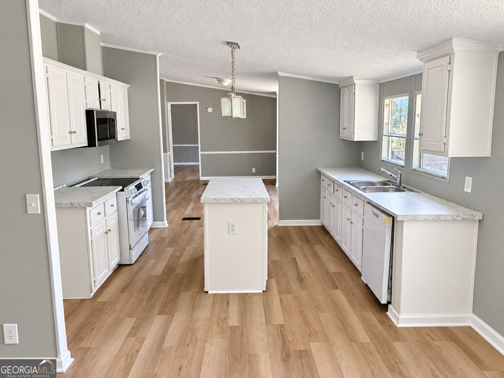 Photo of 120 Hunters Ridge Drive, Monticello, GA 31064 (MLS # 10843777)