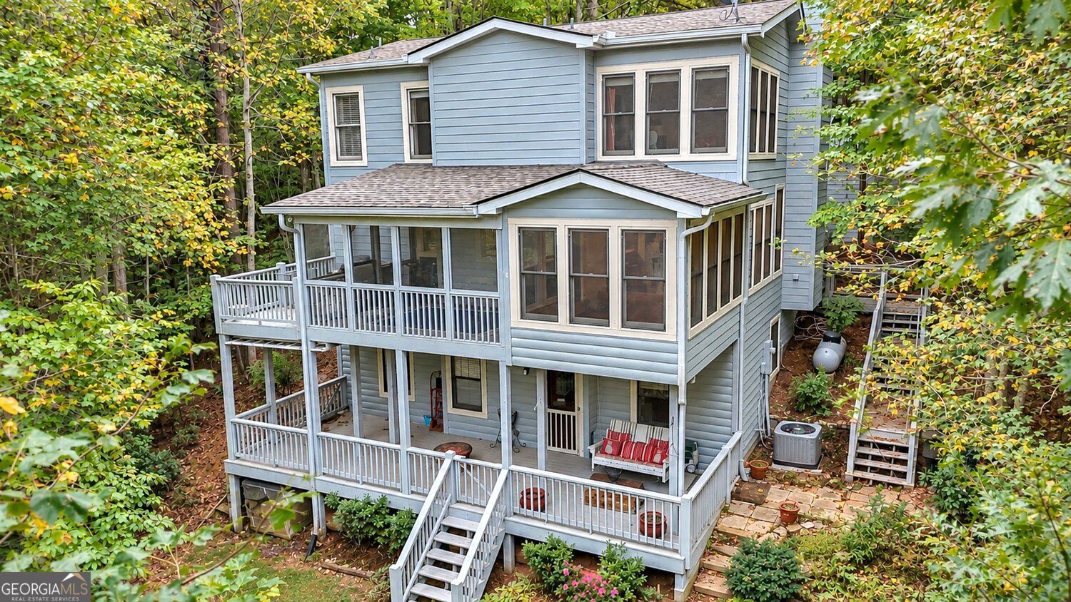 85 Post Oak LN