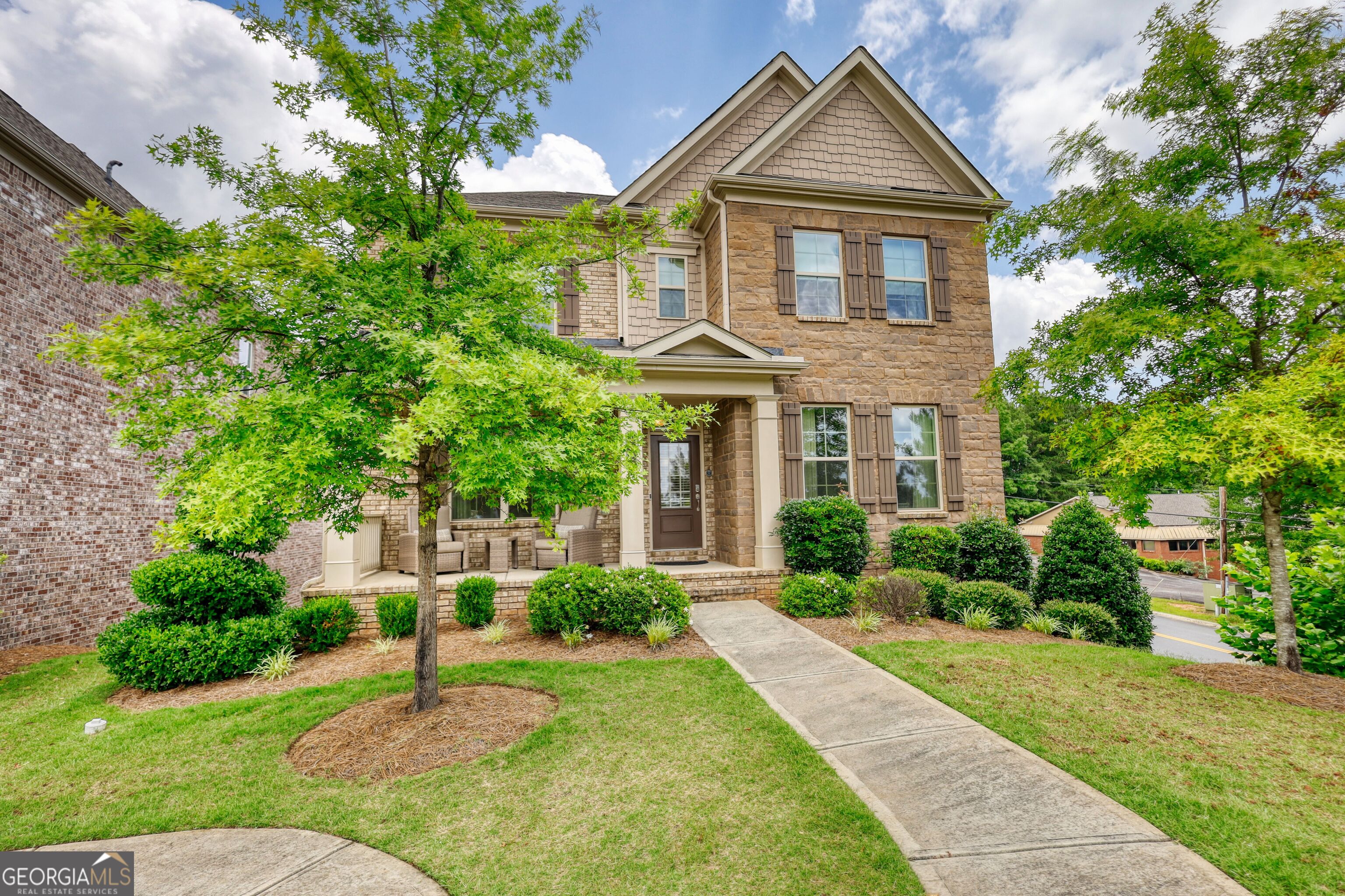 4895 STERLING CLOSE