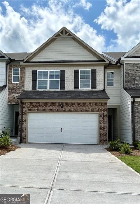 Photo of 3853 Billabong Trail #113, Gainesville, GA 30506 (MLS # 10654404)